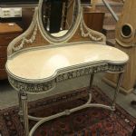864 1508 DRESSING TABLE